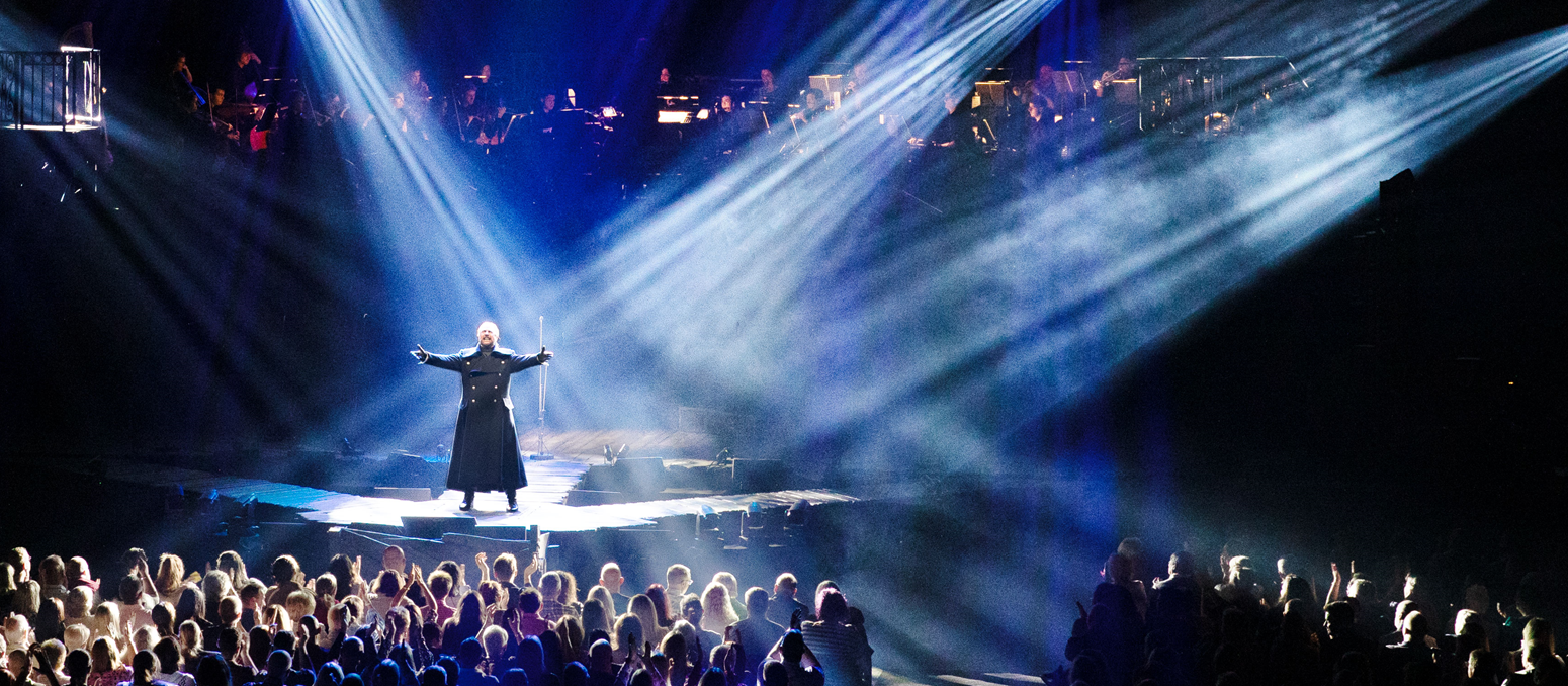 First Look At The World Tour of Les Misérables The Arena Spectacular