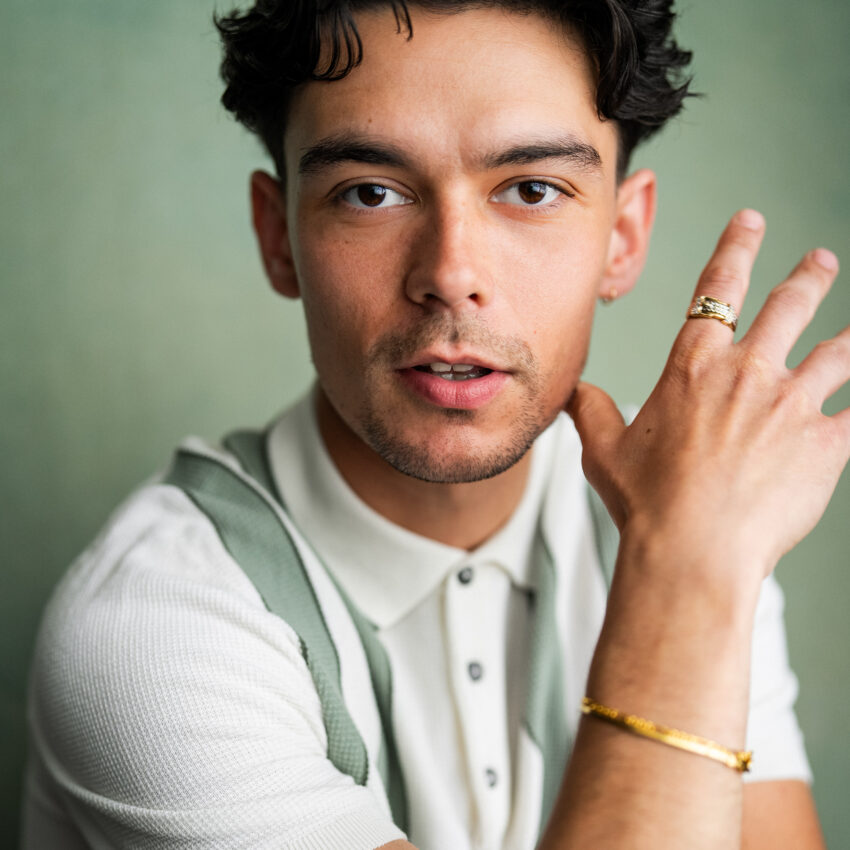 Brandon Bendell as Alex